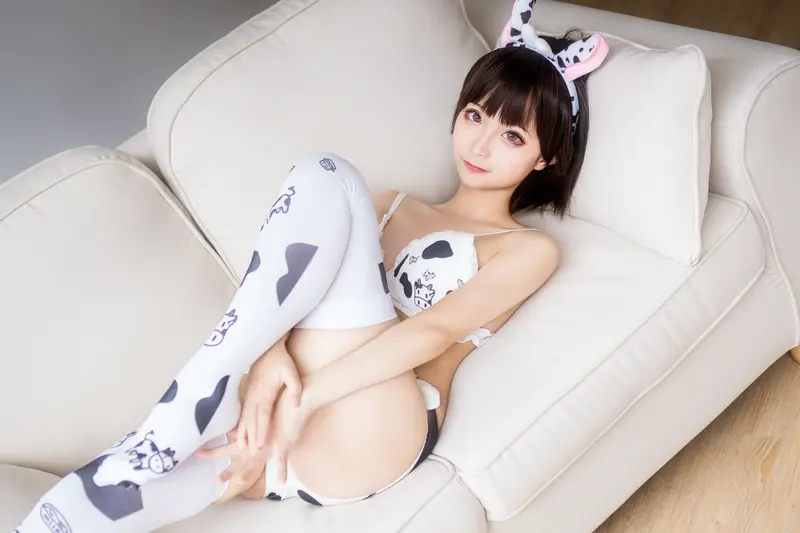 蠢沫沫 NO.68 奶牛比基尼 – 012.webp