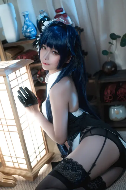旗袍下的嬌羞：吾妻的東方風情