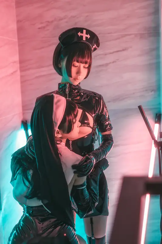 蠢沫沫 NO.71 修女×护士 – 023.webp