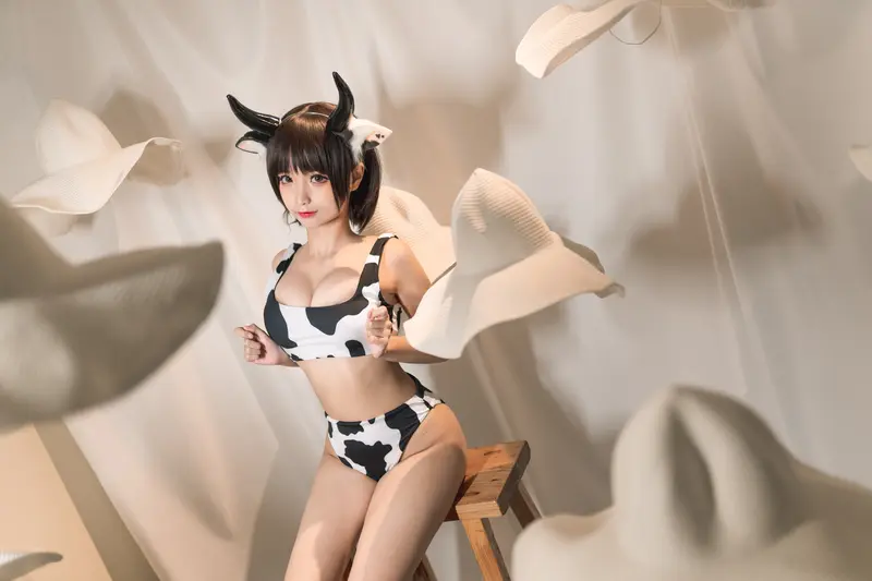 蠢沫沫 NO.82 花花牛 – 002.webp