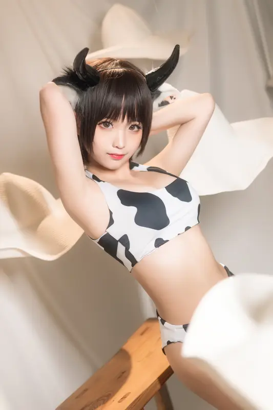蠢沫沫 NO.82 花花牛 – 014.webp