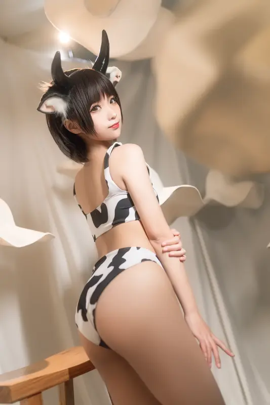 蠢沫沫 NO.82 花花牛 – 015.webp
