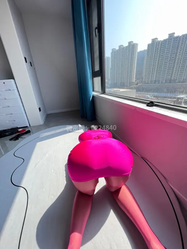 120斤的小王同学 NO.071 粉红女郎夹珠 – 041.webp