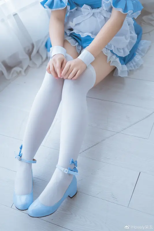 lovely呆玄 微博 第一套 – 006.webp