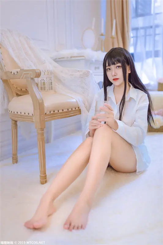 彼シャツ姿の誘惑：呆玄の魅力