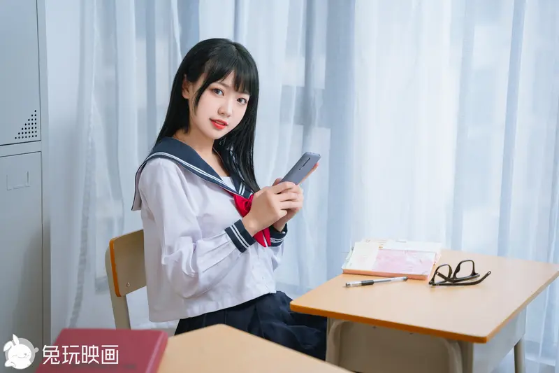lovely呆玄 NO.006 课后教室 – 033.webp