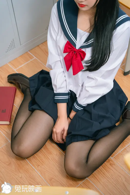 lovely呆玄 NO.006 课后教室 – 034.webp